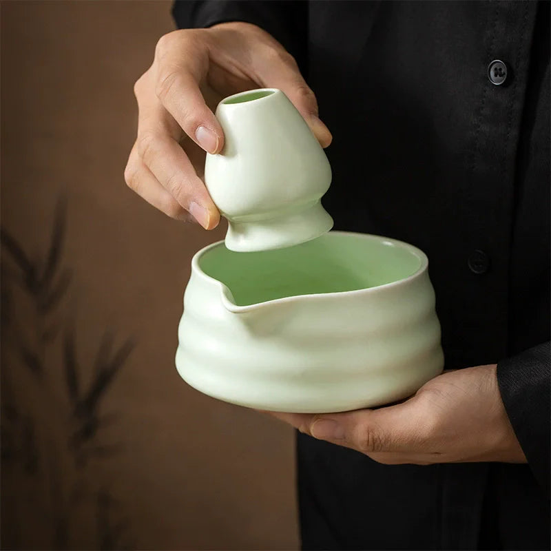 Set Matcha Japonais Vert – Bol & Support de Fouet Traditionnels
