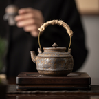 Théière Japonaise en Fonte Antique 180 ml – Bouilloire Artisanale avec Anse Haute