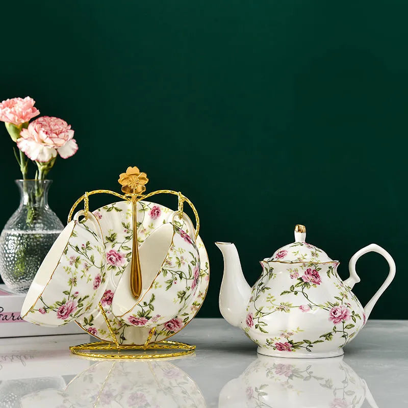Théière anglaise fleurie vintage en porcelaine | Théière avec tasse à thé