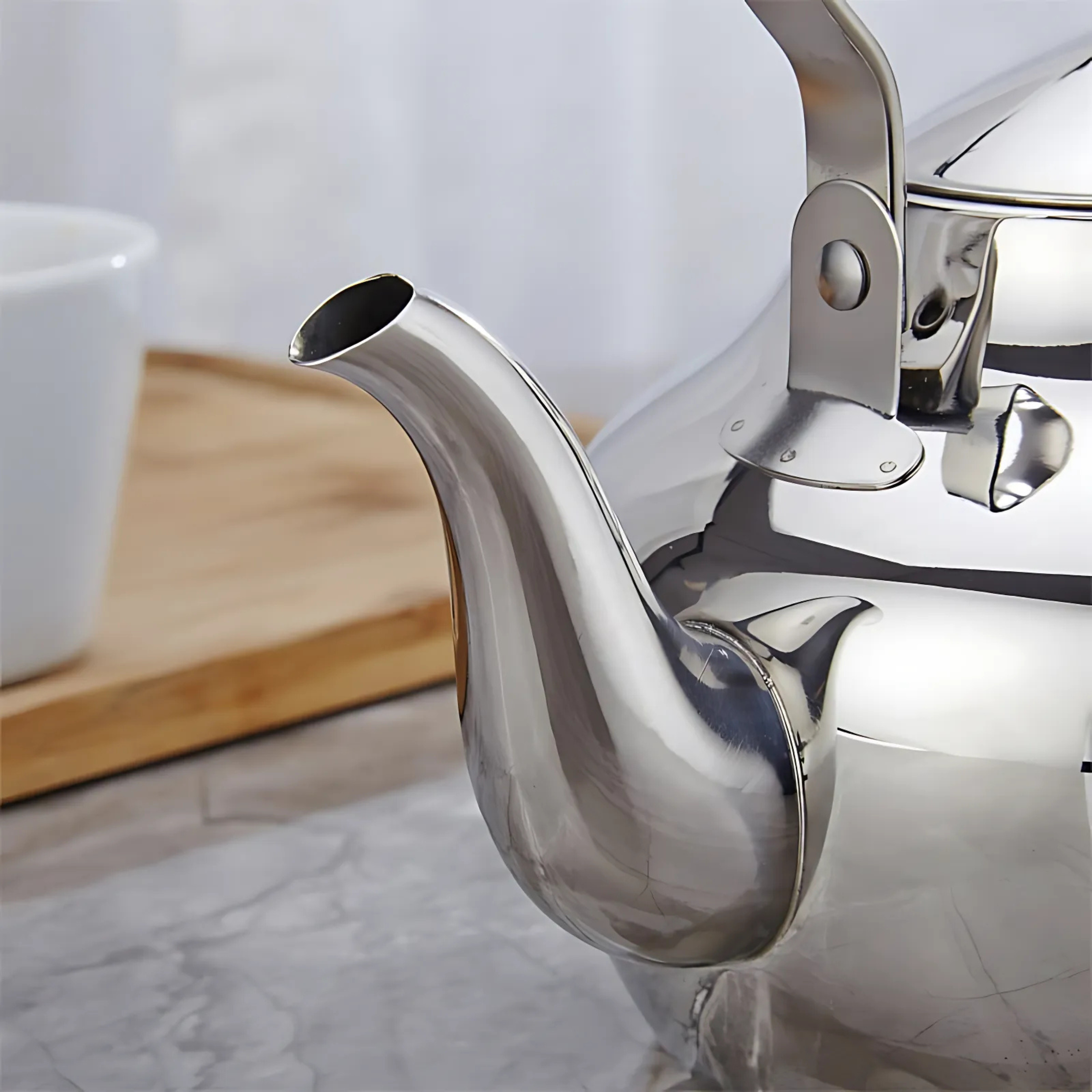 Théière en inox | Argentée avec infuseur